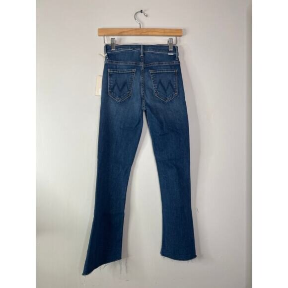 NWT Mother The Insider Crop Step Fray Bootcut Denim Jeans in Teaming Up Wash - Picture 9 of 10